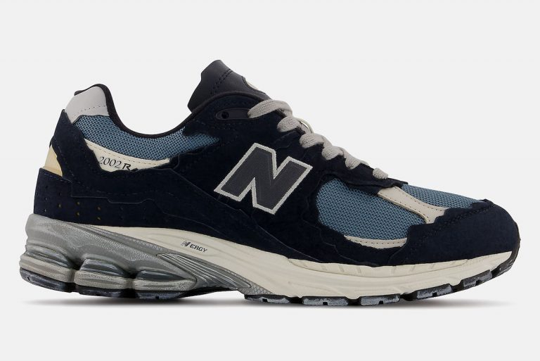 New Balance 2002R Protection Pack „Dark Navy“