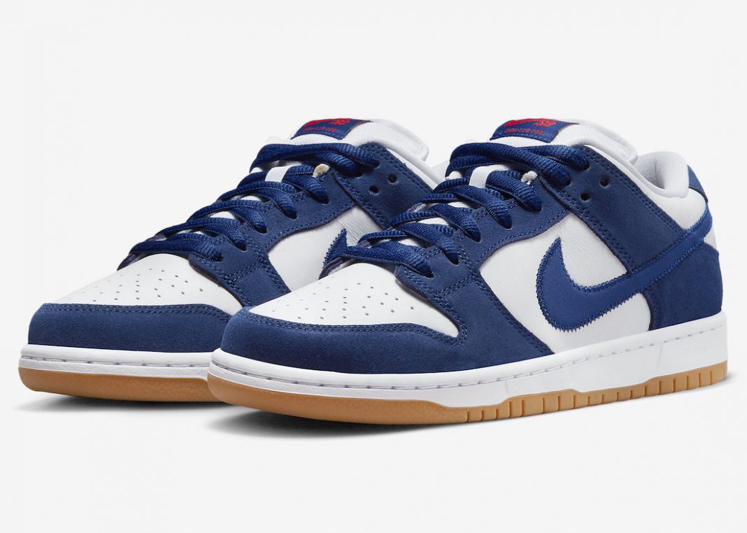 Nike-SB-Dunk-Low-Los-Angeles-Dodgers-DO9395-400 1