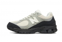 The Basement x New Balance 2002R „Stone Grey“