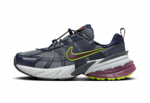 Nike V2K Run „Obsidian Burgundy Volt“