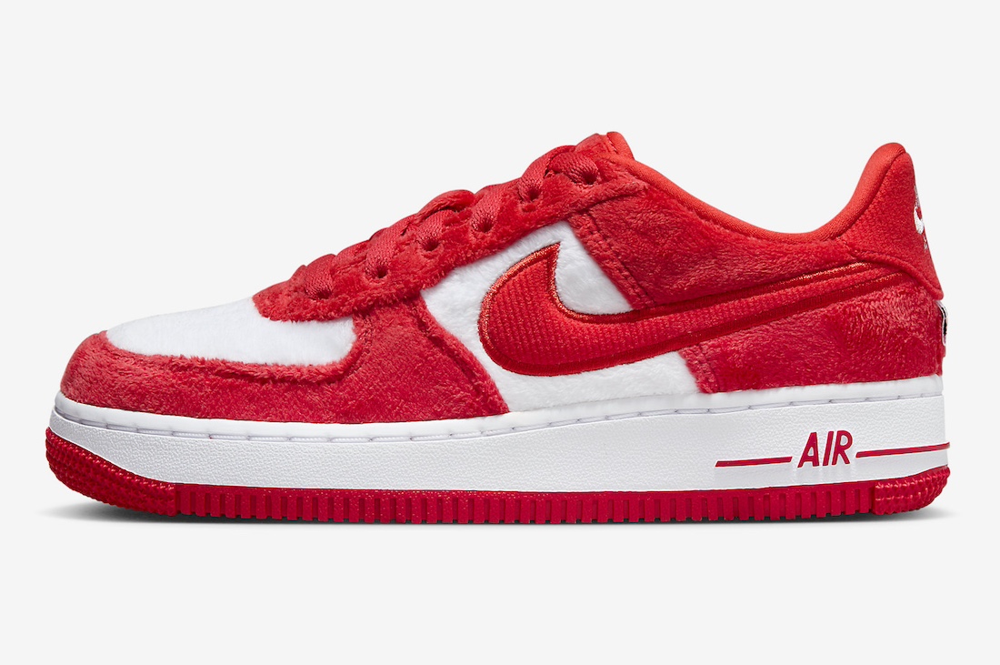Nike Air Force 1 Low GS Valentines Day 2024 2