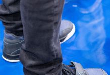 Travis Scott x Jordan Jumpman Jack TR „Black Thunder Blue“ Travis-Scott-Jordan-Jumpman-Jack-TR-Thunder-Blue-FZ8117-001