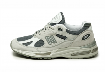New Balance 991 V2 Made in UK „Nimbus Cloud“ New Balance 991 V2 Nimbus Cloud Beitrag (1100 × 785 px)