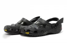 Batman x Crocs Classic Clog „Batmobile“