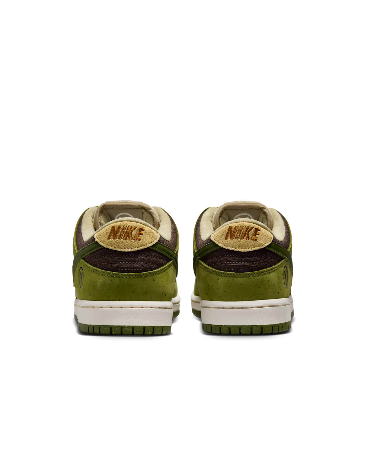 Yuto Horigome x Nike SB Dunk Low "Matcha" nike sb dunk low x yuto matcha hf8022 300 –erscheinungsdatum 4