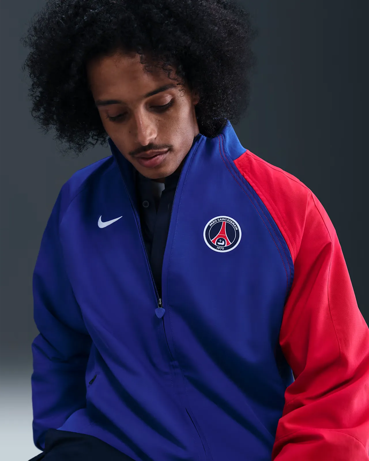 PSG x Nike Total 90 Track Jacket 2004 18195F PSG x Nike Total 90 Reissue Track Jacket HOME 2004 IH1872 417 img2 1000x1000 1