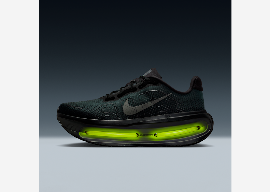 Nike Vomero Premium "Black Volt" hq2050 001 1