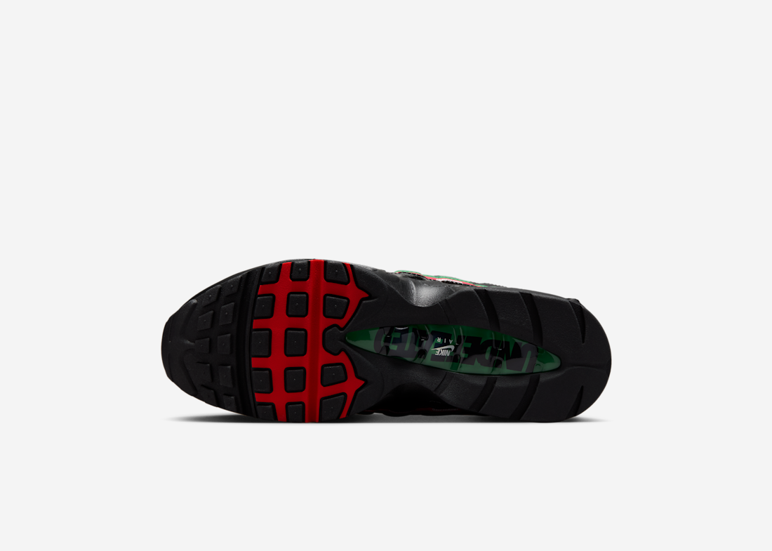 Undefeated x Nike Air Max 95 "Black" ib4453 001 2