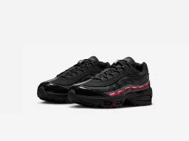 Undefeated x Nike Air Max 95 „Black“