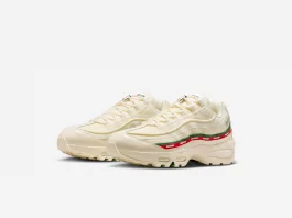 Undefeated x Nike Air Max 95 „Sail“