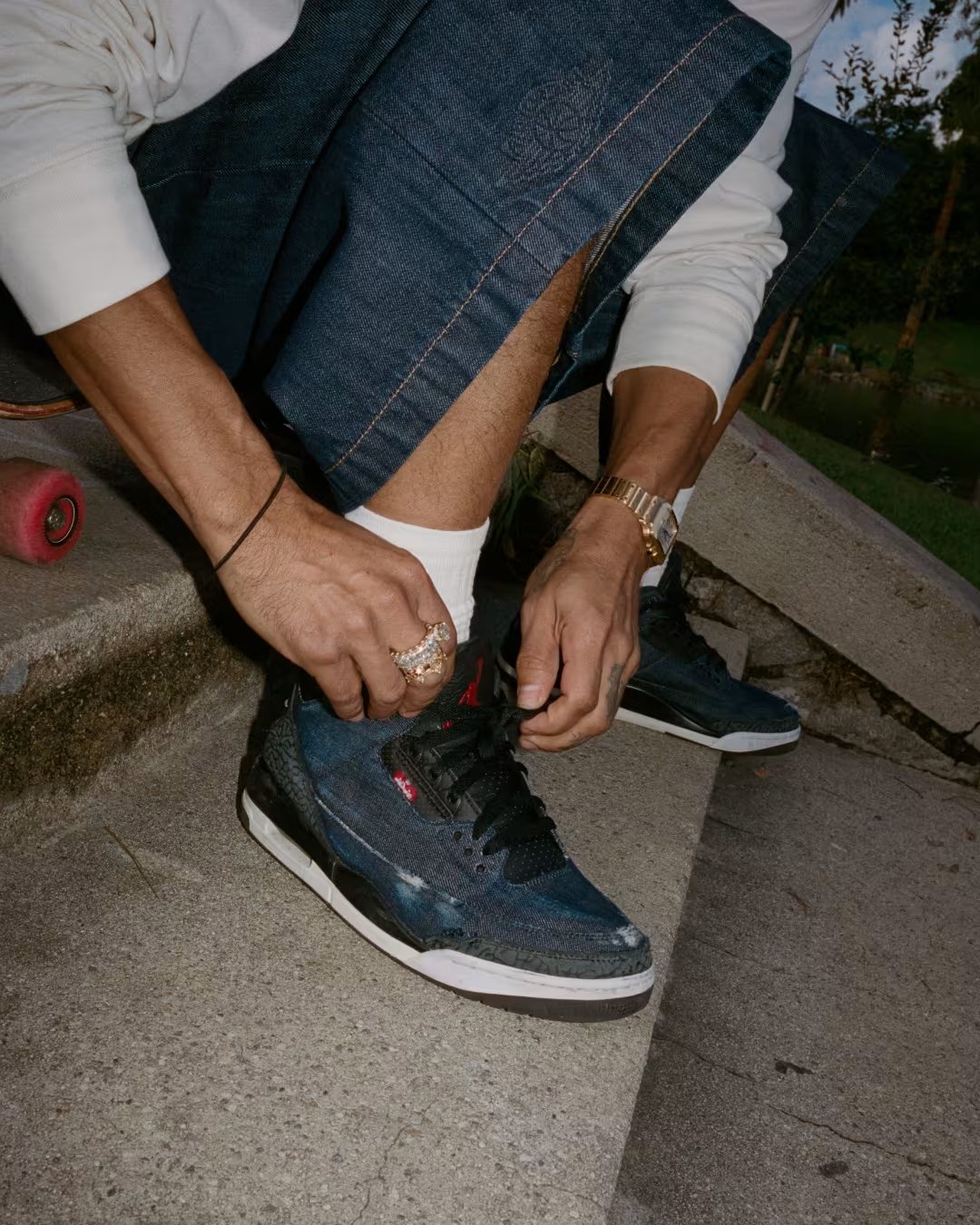 Levi's x Nike Air Jordan 3 "Blue Denim" HBVqmWpbUAAOunN