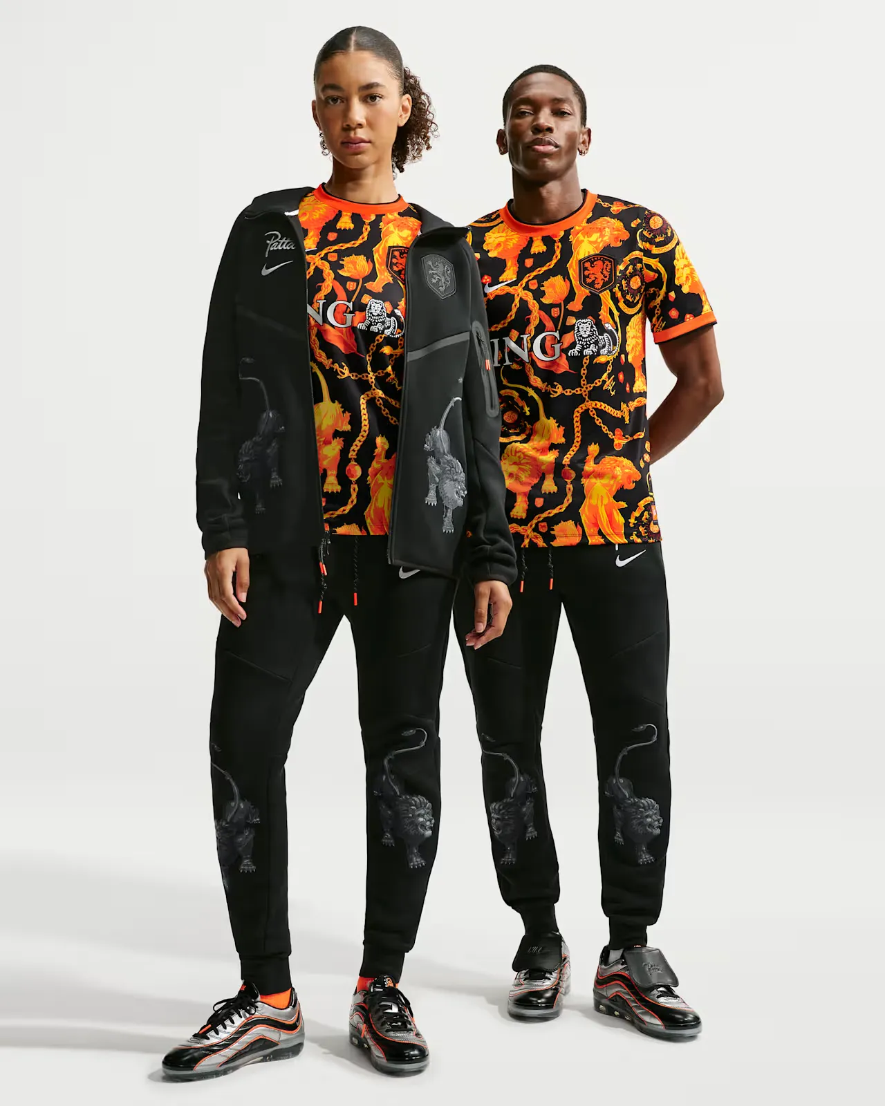 Patta x Netherlands x Nike Kollektion Patta x Netherlands x Nike Tech Fleece Jogger Black IM3213 010 img0 1000x1000 1