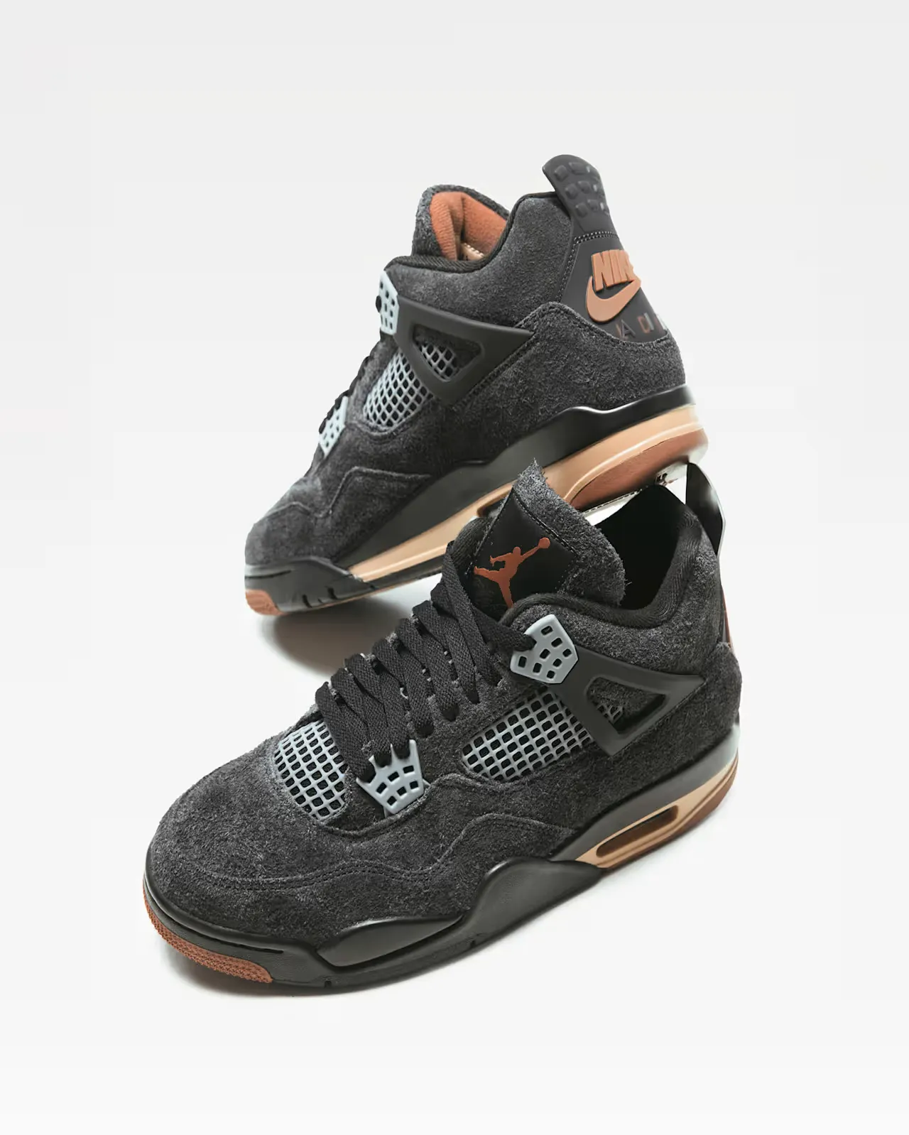 Air Jordan 4 "LONDON" Air Jordan 4 LONDON IV6048 001 img0 1000x1000 1