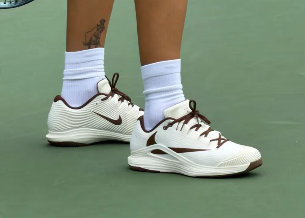 Travis Scott x Nike Zoom Vapor 12 HC "Pale Ivory" Travis Scott x Nike Zoom Vapor 12 HC Pale Ivory JJ2180 100 2
